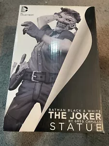 DC Collectibles Batman The Joker Black And White Greg Capullo 7.25” Statue New - Picture 1 of 4