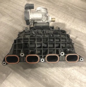 2012 2013 2014 2015 2016 Bmw 328I 2.0L Air Intake Manifold 11-61-7-588-126 - Picture 1 of 5