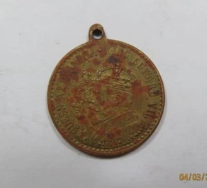 Great Britain King Edward VII & Queen Alexandra Coronation medal 1902 - Picture 1 of 2