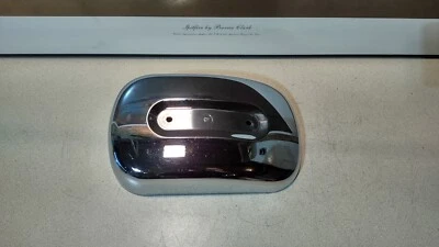 Suzuki Marauder VZ800 2003 cubierta lateral cromada Foto 1 de 4