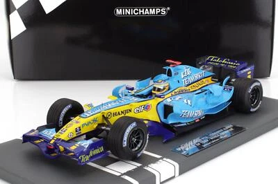 1:18 2006 Fernando Alonso -- World Champion -- Renault R26 -- Minichamps F1 - Image 1 of 4