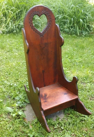 LOVELY! Child's Rocker HABERSHAM PLANTATION Doll Rocking Chair VINTAGE Colonial Cover