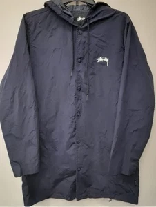 Giacca a vento Stussy con cappuccio piccola leggera blu navy snap up grande logo - Foto 1 di 8