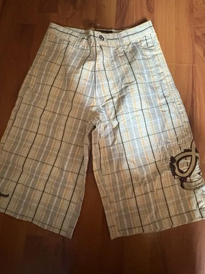 Shorts desgastado Akademiks masculino pintura respingo, azul, bolsos casuais - Imagem 1 de 4