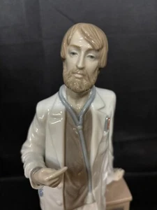 Lladro "DER ARZT" von Salvador Furió ~ Spanien ~ #5948 ~ Porzellan Figur - Bild 1 von 8