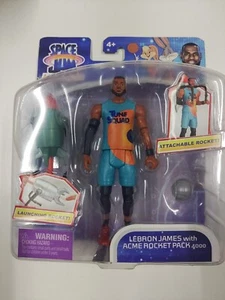 Figura de acción Space Jam: A New Legacy - 5" LeBron James Baller con cohete ACME - Imagen 1 de 3