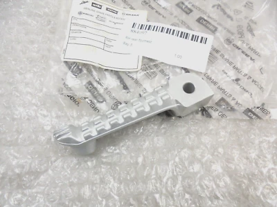 Reposapiés trasero derecho Moto Guzzi 1200 Sport/Griso nuevo OEM 884097 Foto 1 de 4