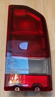 89 98 Geo Tracker Suzuki Sidekick luz trasera pasajero lado derecho Foto 1 de 4