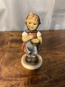 1992 Goebel Hummel "From Me To You" # 629 Ceramic/Porcelain Figurine - Picture 1 of 10