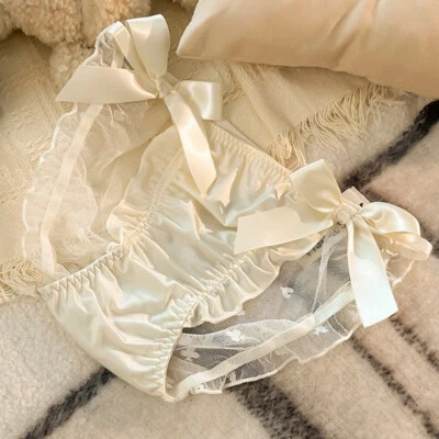Sexy calzoncillos de seda satinada con volantes para mujer ropa interior bragas de encaje sin costuras Foto 1 de 4