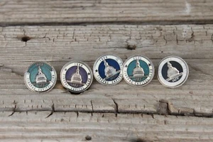 ~~VTG LOT OF 5 FIREPAC CAPITOL CLUB PINS FROM 96, 98, 99, 00, 01 ALL W/ BACKS ~~ - Bild 1 von 5