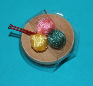 Vintage Barbie Knitting Pretty #957 Bowl of Yarn with Needles REPRO Reproduktion - Bild 1 von 6