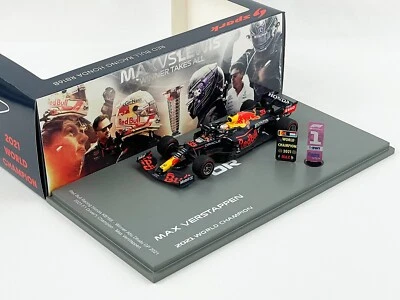 Red Bull F1 RB16B 33 Max Verstappen Abu Dhabi GP 2021 World Champion 1:43 Spark - Image 1 of 4