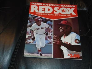 1976 BOSTON RED SOX OFFIZIELLES ÜBERARBEITETES BASEBALL-JAHRBUCH YAZ TIANT FAST NEUWERTIG  - Bild 1 von 2