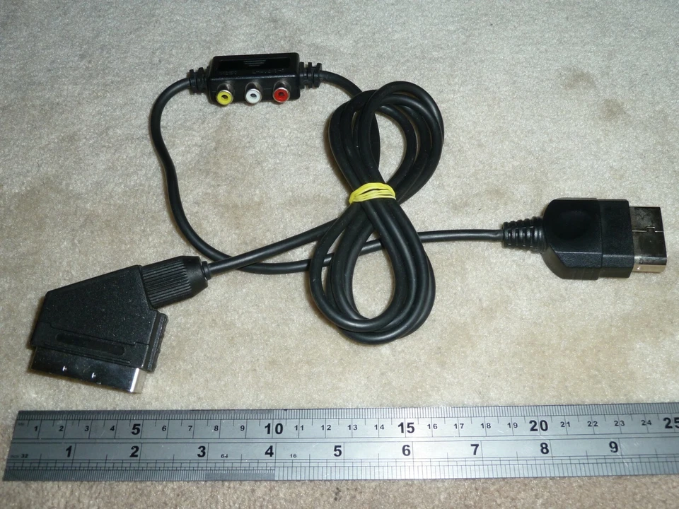 MICROSOFT XBOX ORIGINAL SCART TV CABLE + AV OUT CONNECTOR PORT LEAD ADAPTER - Image 1 of 1