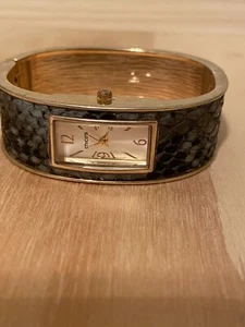 Reloj CHICO'S 626 Movimiento Japón Acero Inoxidable Cierre Banda Mujer Sin Probar - Imagen 1 de 7
