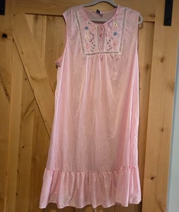 NWOT Vtg Tiger Lily Size 48 XL Pink Satin Embroidered Nightgown Lace Sleeveless - Picture 1 of 14