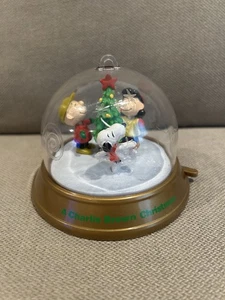 Vintage Very Merry Whirl Arounds Spinning Ornament Snoopy Charlie Brown Peanuts - Picture 1 of 7