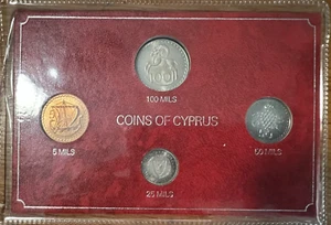 Cyprus Coins Presented in Vinyl Cover "Coins of Cyprus" (J339) - Picture 1 of 10