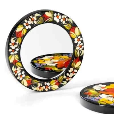 Cosmetic pocket mirror with Petrykivka painting - Image 1 of 4