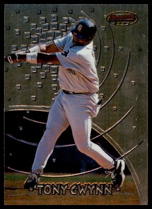 1997 Bowman's Best Tony Gwynn #29