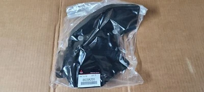 OEM 2017-22 MITSUBISHI OUTLANDER PARA-CHOQUE TRASEIRO SUPORTE SENSOR PONTO CEGO 8639A201 - Imagem 1 de 4