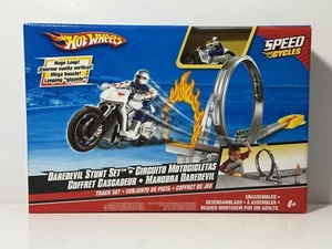 Hot Wheels Speed Daredevil Stunt Set Motorcycle Included Unassembled 4+ New NIB - Photo 1 sur 8