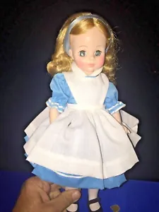 MADAME ALEXANDER Original DRESS & BOX Alice in Wonderland Walt Disney DOLL ❤️m17 - Picture 1 of 10