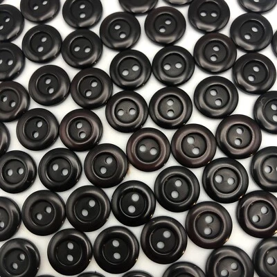 De colección Rojo Oscuro Opaco Redondo 2 Agujeros Botón con Borde Elevado 13mm Lote de 8 y 80 D816wc Foto 1 de 4