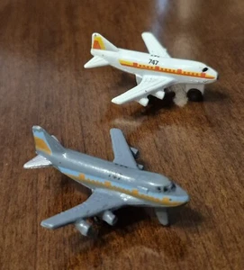 Two Vintage Micro Machines 747 Airplanes 80's By Galoob - Picture 1 of 8
