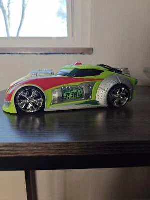 Teenage mutant ninja turtles Shell up! Toy race car - Image 1 of 4