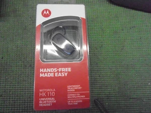 New Motorola HK 110 Universal Bluetooth Headset Black Earpiece Hands Free Easy - Picture 1 of 2