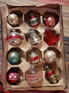 12 Vintage Shiny Brite Glas Ornamente Schablone Glimmer Glitzer  - Bild 1 von 4