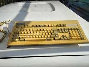 Keytronic KB101 Plus Professional Series Clickey Keyboard IBM Tested Works - Picture 1 of 3