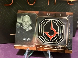2024 Topps Chrome Dune Rabban Harkonnen Medallion #MCM-GH - Bild 1 von 2