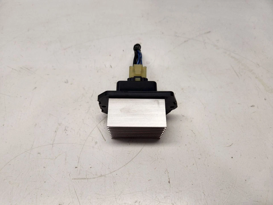2003-11 Honda Element Front Blower Motor Resistor *ONLY* - Manual Temp Control - Image 1 of 4