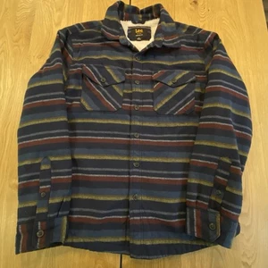 Lee Flannel Shirt Jacket Shacket Sherpa Lined Pockets Southwest Aztec Mens M - Picture 1 of 13