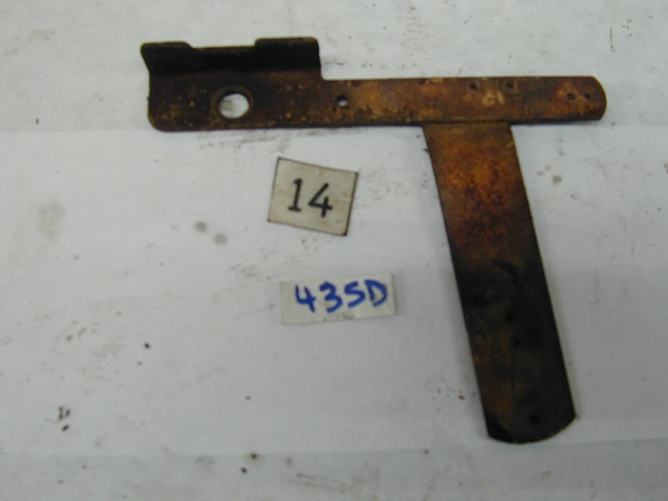 Craftsman 143-672062 HH120 12HP OEM -Linkage Lever Plate - Image 1 of 1