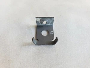 Genuine Maytag (Whirlpool) Door Nutplate/ Clip/ Bracket - SINGLE 22002039 - Picture 1 of 3