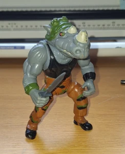 ROCKSTEADY Teenage Mutant Ninja Turtles Action Figure - Playmates Toys 1988 - Picture 1 of 3