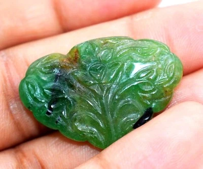 Piedras preciosas sin calefacción talladas vintage talladas más grandes esmeralda 31,00 quilates Foto 1 de 4