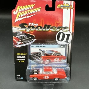 2017 Johnny Lightning RED 1962 CHEVY BEL AIR The Spoilers 01 #43 Street Freaks - Picture 1 of 3