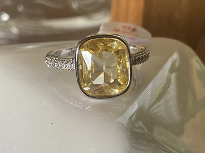 BP OG Ring~Pure Adoration RG48935~Lemon CZ, Rhodium, Size 10 - Image 1 of 4