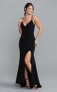 Jump Apparel Long Formal Dress with Spaghetti Straps and Side Slit – Medium NWT - Picture 1 of 4
