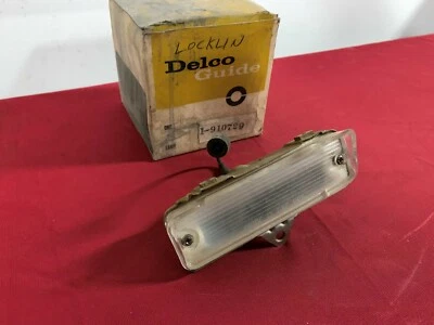 Chevrolet Chevelle 1965 luz de respaldo/lámpara GM 910729 65 SS como nuevo de lote Foto 1 de 2