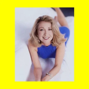 Teri Garr #A1O33 - 8x10 Photo Printed at a Lab - Picture 1 of 1