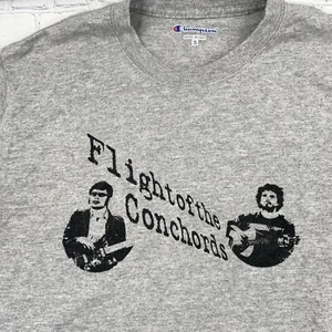 Camiseta Gris Flight Of The Conchords Band Champion De Colección Rara Única Pequeña - Imagen 1 de 9