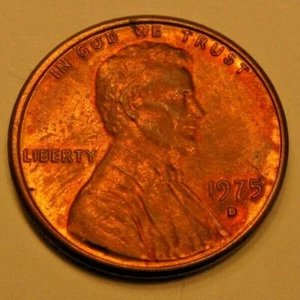 1975-D Lincoln Wheat Cent 1c with Filled D and Surface Errors. (#5040) - Picture 1 of 2