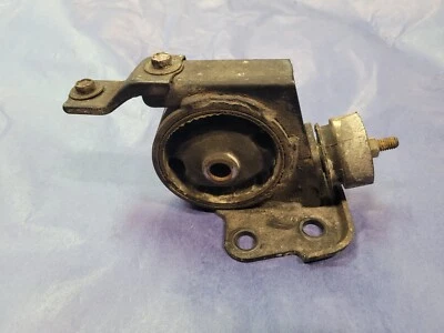 2000-2005 Toyota MR2 Spyder Engine Motor Mount Bracket Insulator 12371-22080 OEM - Image 1 of 4