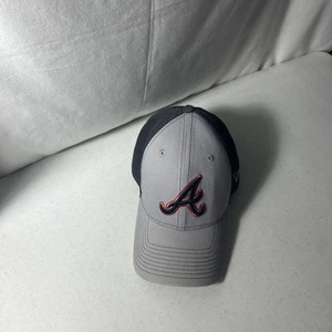 New Era 39Thirty Atlanta Braves MLB Hat Size S-M - Picture 1 of 5